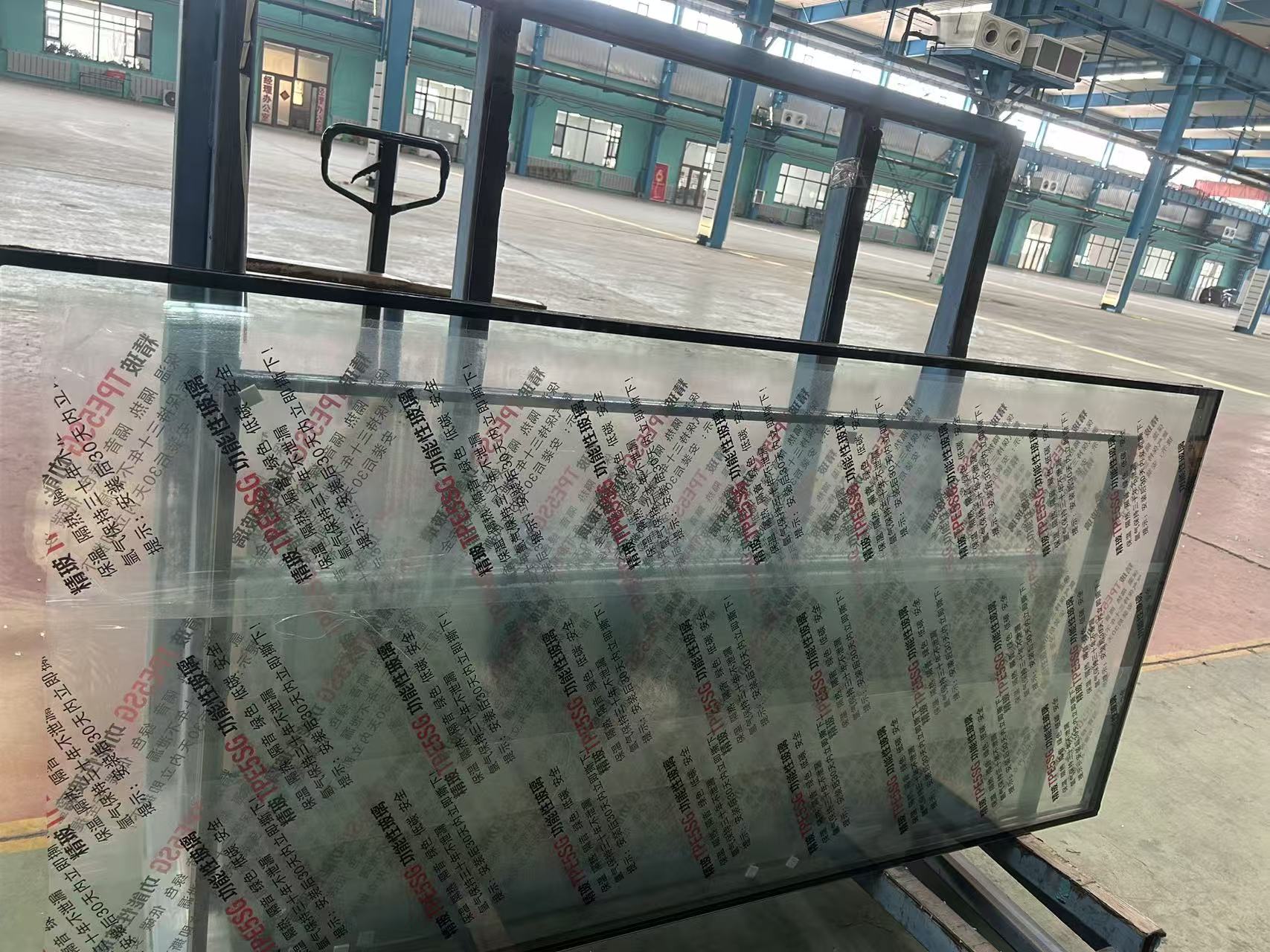 海南藏族自治州玻璃源头工厂防火玻璃 - 厂家